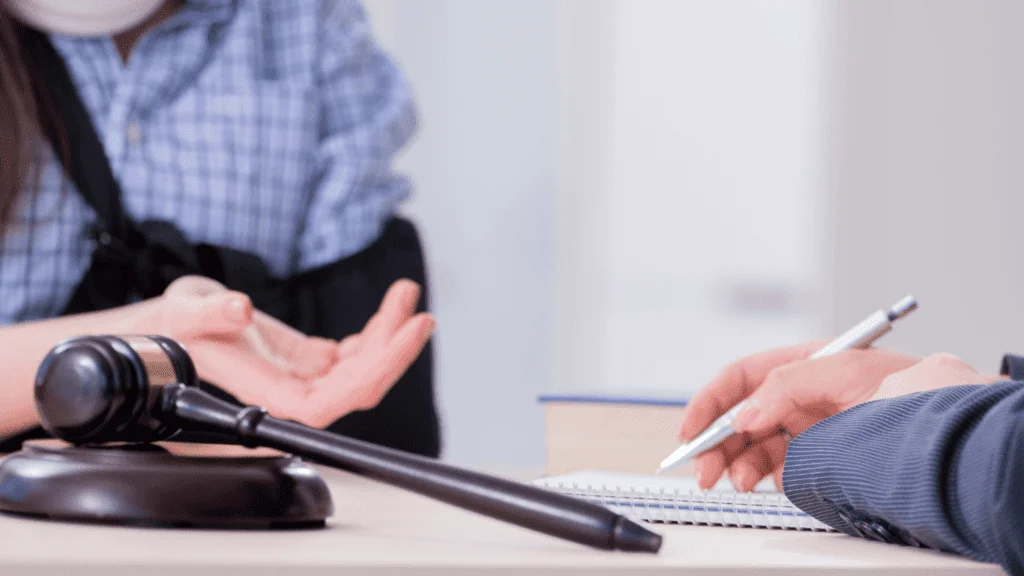 Negligence Lawyer: Your Shield in Legal Battles